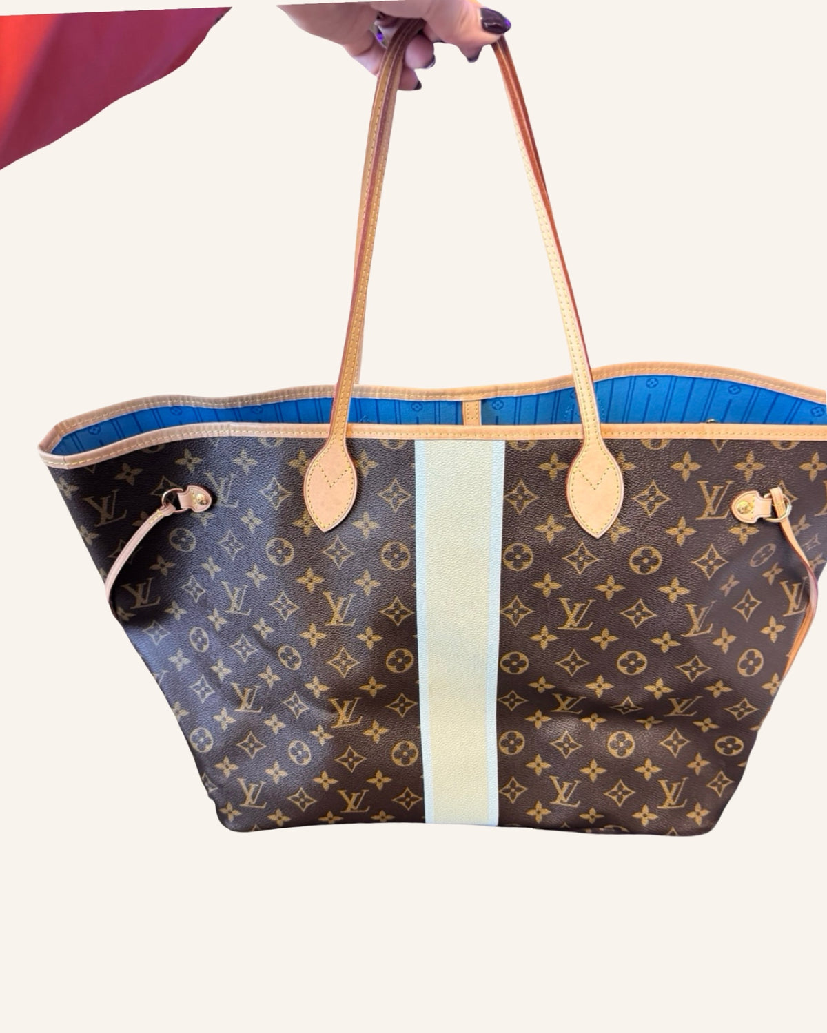 Neverfull Monogram mit Personalisierung